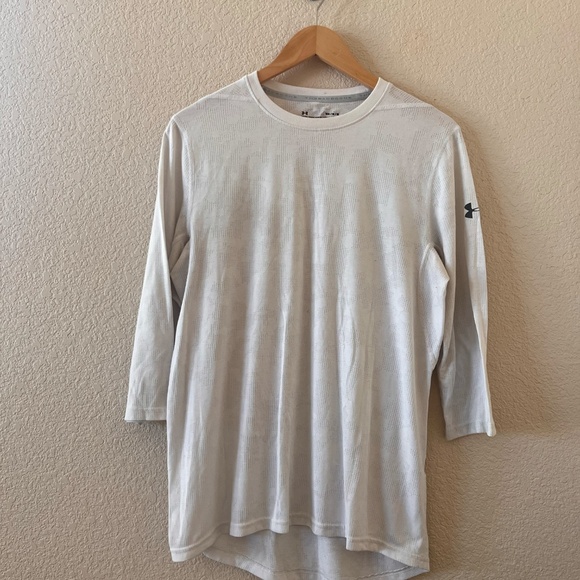 Under Armour Other - Under Armour Quarter Sleeve Performance T-shirt Undershirt